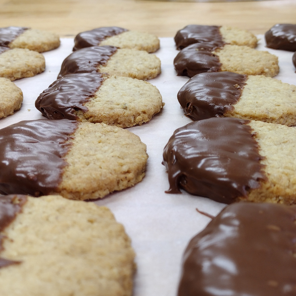 chocolate flakemeal biscuits
