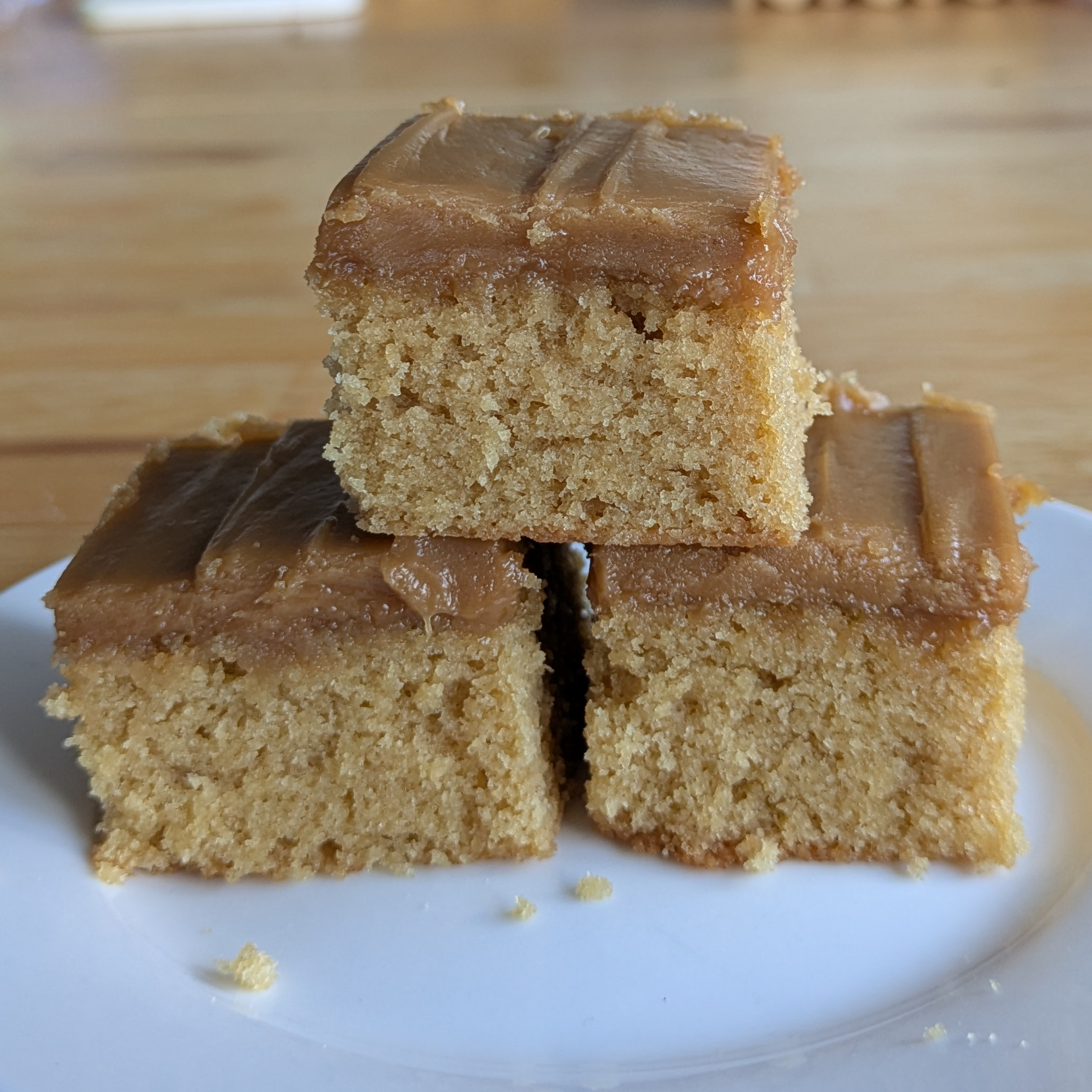 Biscoff sponge cake with Biscoff icing
